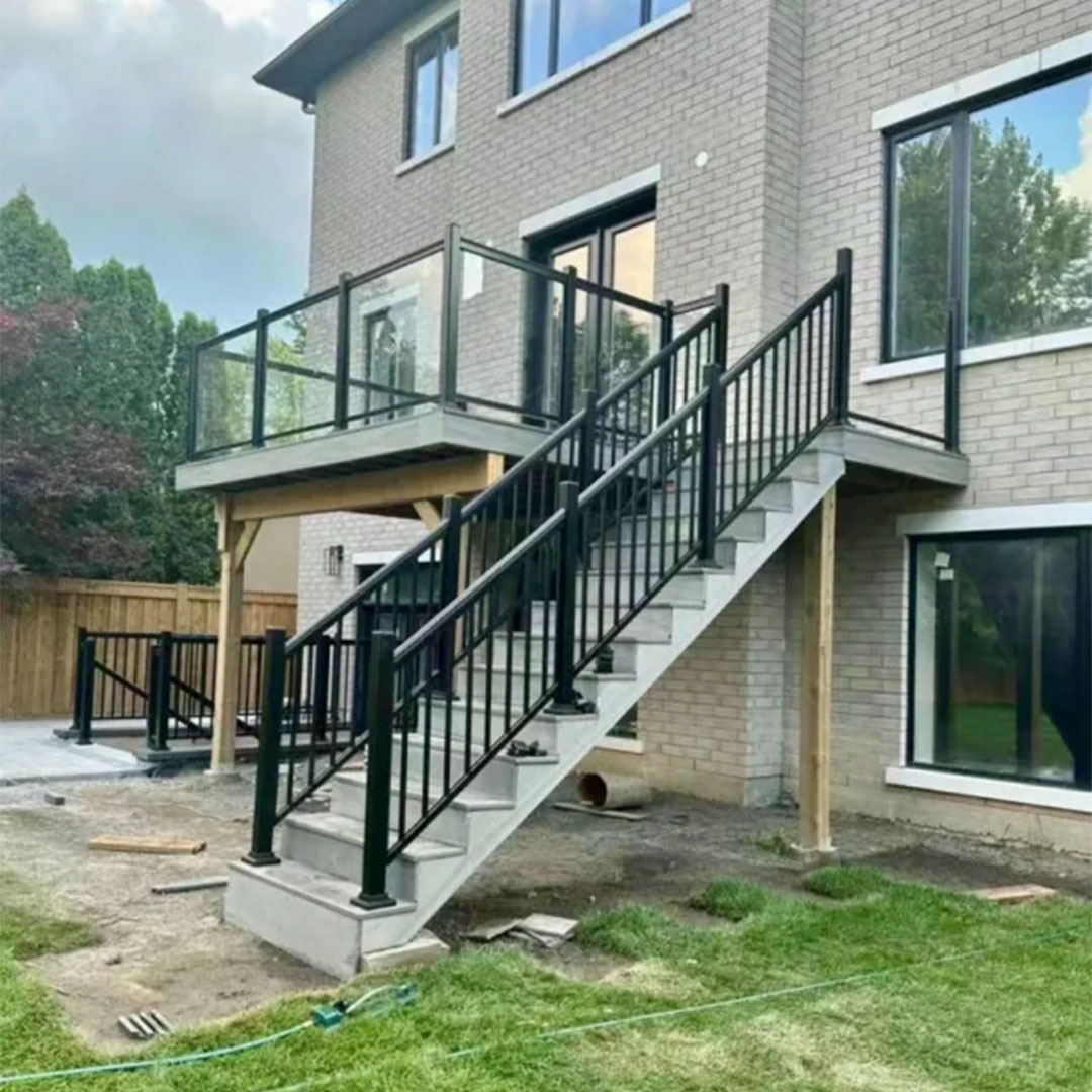 Aluminum Fence Guardrails - Image 5